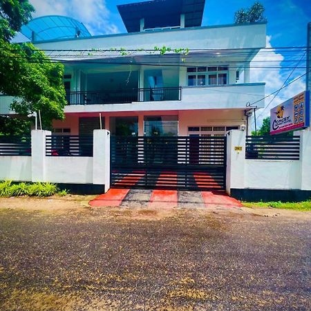 Concey Transit Hotel Airport View Katunayaka Exterior foto